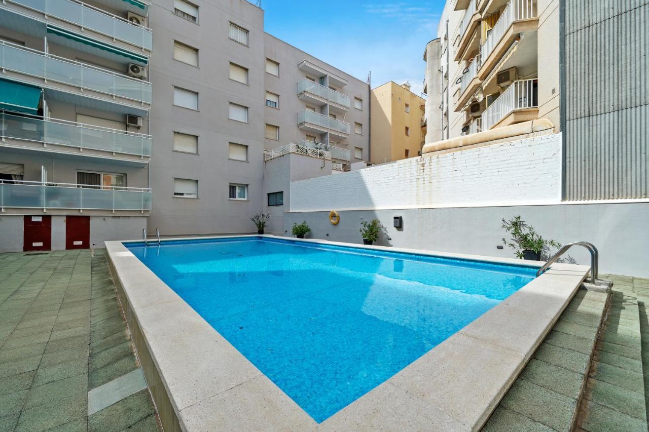Calafell Beach-Swimingpool Apart Kültér fotó
